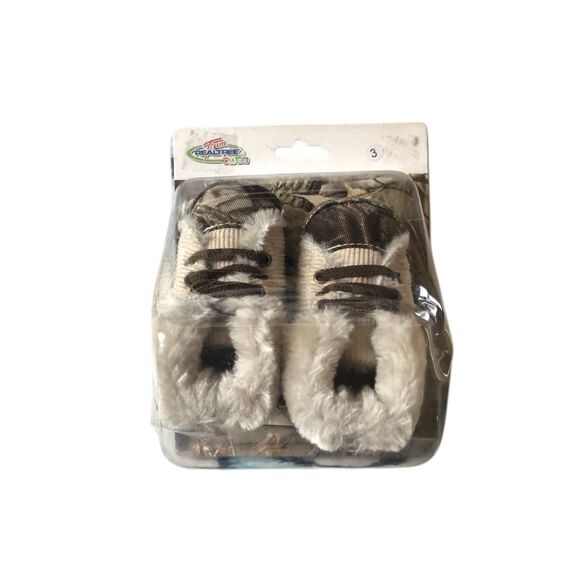 Rare vintage Team Realtree Baby Infant camo Camouflage booties size 3 shoes - Picture 1 of 5